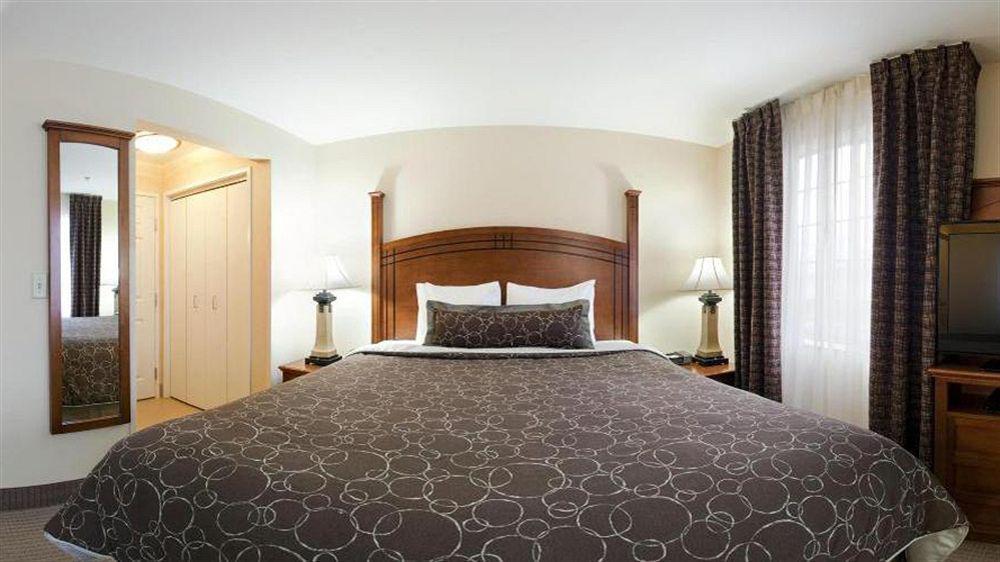 Staybridge Suites Reno Nevada, an IHG Hotel Exterior foto